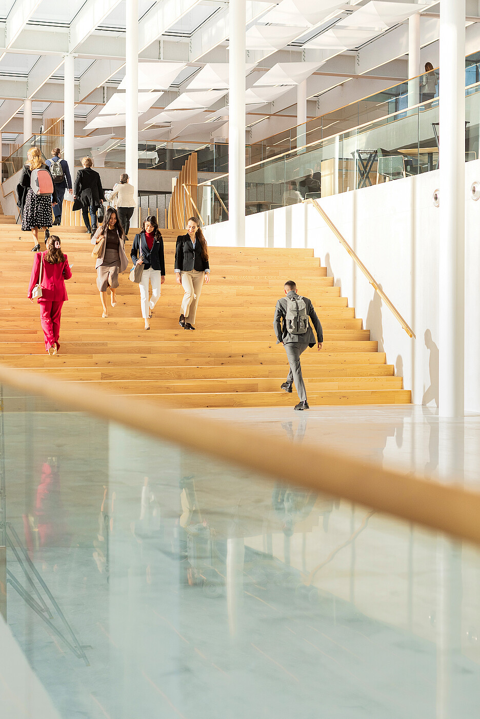 Avec ses campus de Lausanne, Passugg et Singapour, l’EHL bénéficie d’une présence internationale et propose une offre diversifiée de programmes de formation tournés vers l’avenir.
