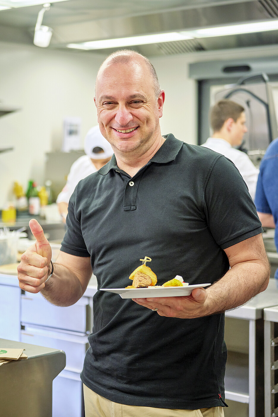 Rolando Vidi, responsable Marketing Food Service de Hügli, soutient volontiers la relève des cuisiniers et souhaite organiser à l’avenir la journée de projet deux fois par an.