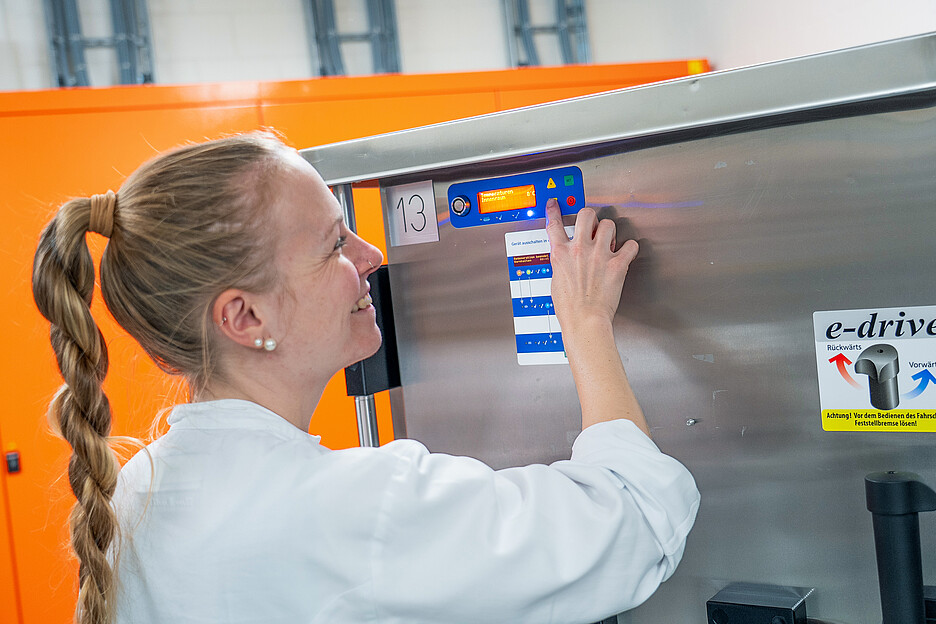 Les températures des aliments chauds et froids peuvent être programmées de manière conviviale via l’écran de commande.