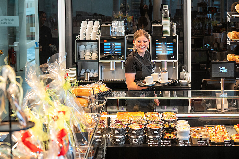 Travailler devient un plaisir: les disques de broyage rapides du moulin Cafina permettent de préparer jusqu’à 250 tasses par heure.