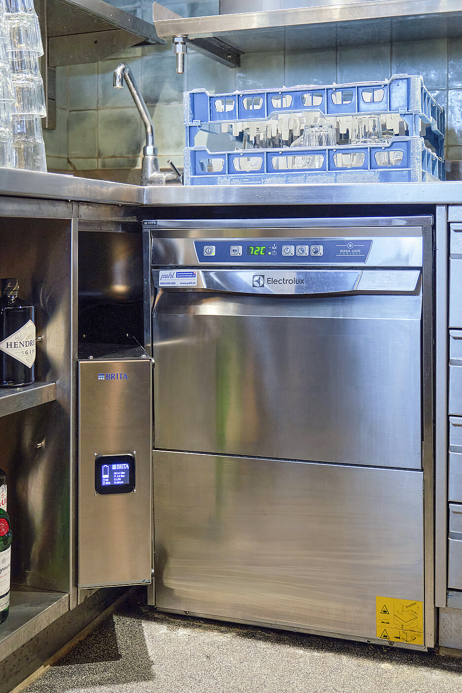 Le Brita Proguard Gastronomy 200 filtre plus de 97 pour cent des sels dissous dans l’eau. Le lave-vaisselle est ainsi protégé et les verres conservent leur éclat.